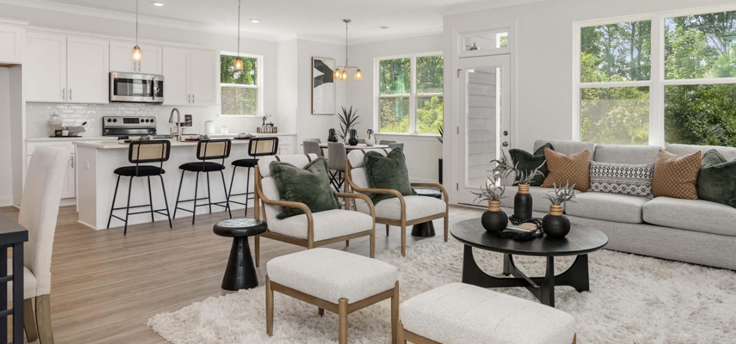 Red Cedar Construction Services, experienced building team, interior design packages, project stabilization and warranty