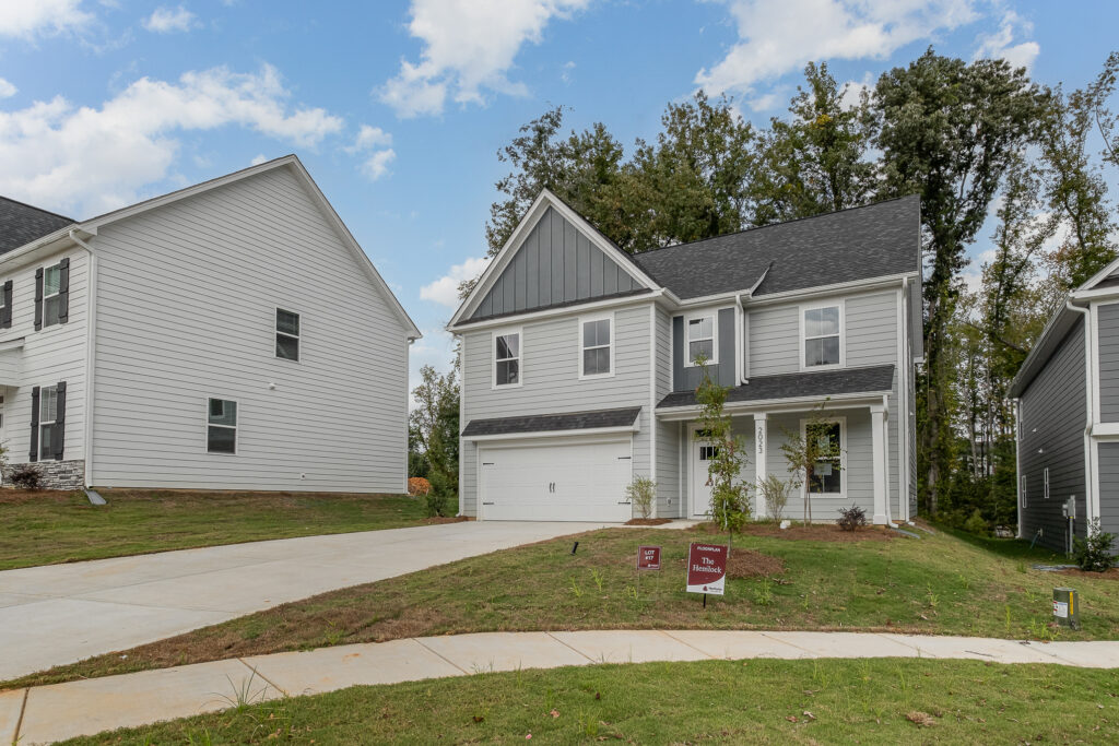 Simfield Valley, construction professionals meeting, experienced construction executives, 325 East Blvd residential Charlotte